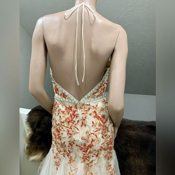 New Gorgeous Embroidered Floral Lace Beaded  Fishtail Halter Gown - Picture 13 of 16